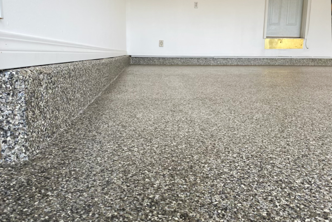 Polyaspartic Garage Floor - Curb Detailing